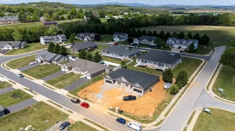 5 Meriwether Circle Stuarts Draft VA 24477