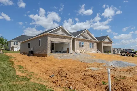 5 Meriwether Circle Stuarts Draft VA 24477