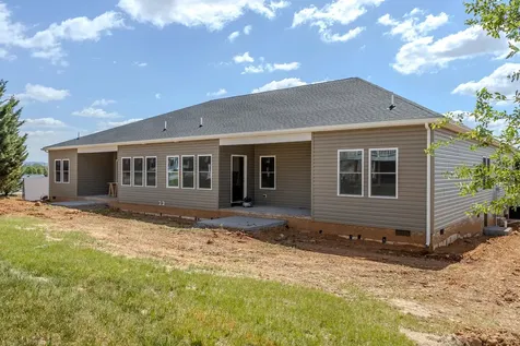 5 Meriwether Circle Stuarts Draft VA 24477