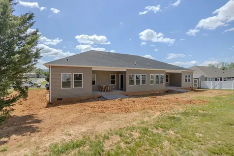 5 Meriwether Circle Stuarts Draft VA 24477