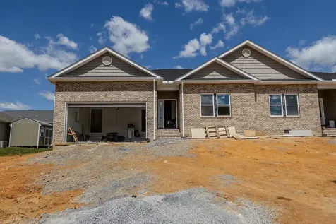 5 Meriwether Circle Stuarts Draft VA 24477