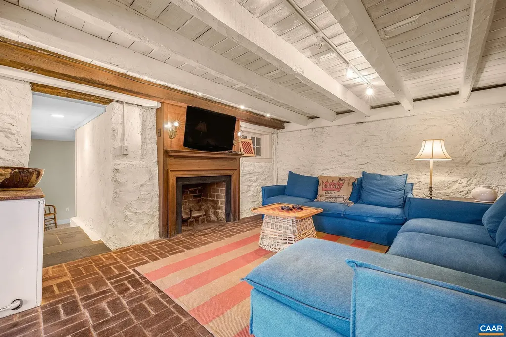 240 Broad Axe Road Charlottesville VA 22903