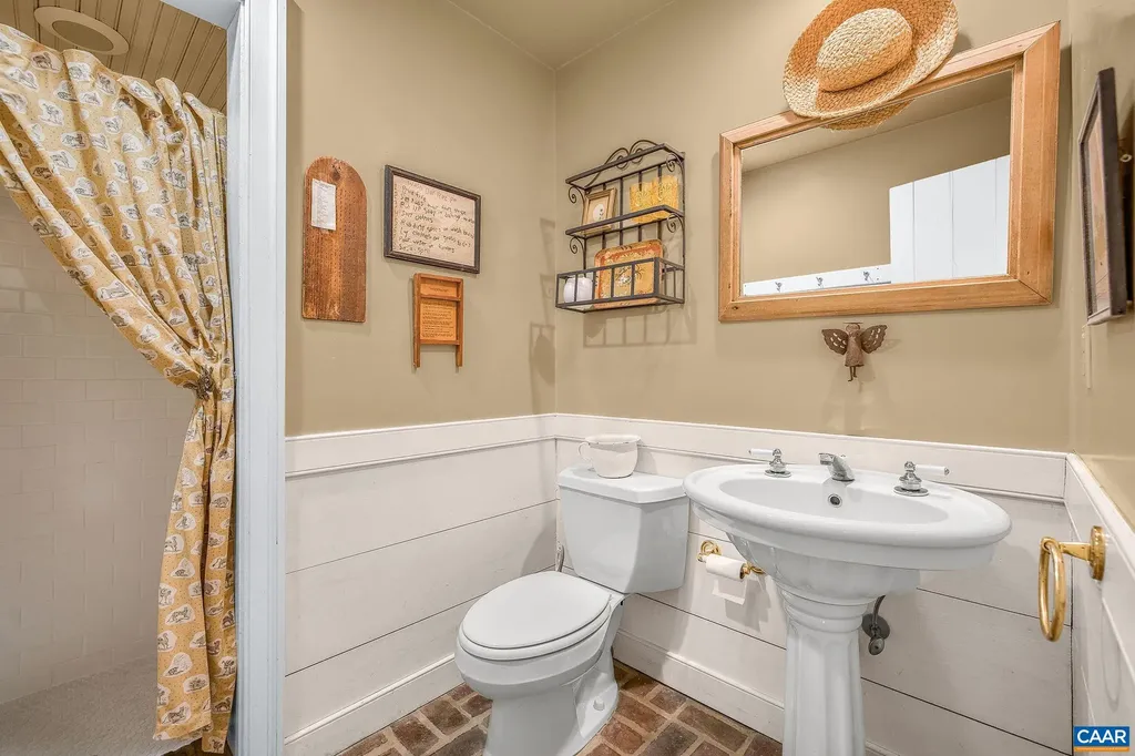 240 Broad Axe Road Charlottesville VA 22903