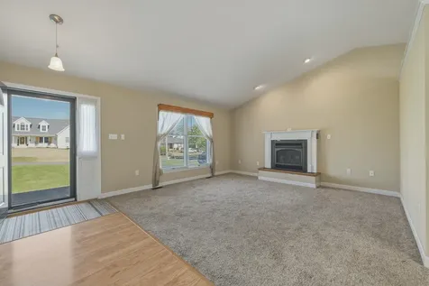 515 Hollingsworth Road Woodstock VA 22664