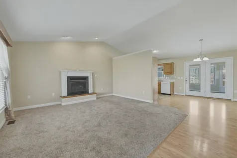 515 Hollingsworth Road Woodstock VA 22664