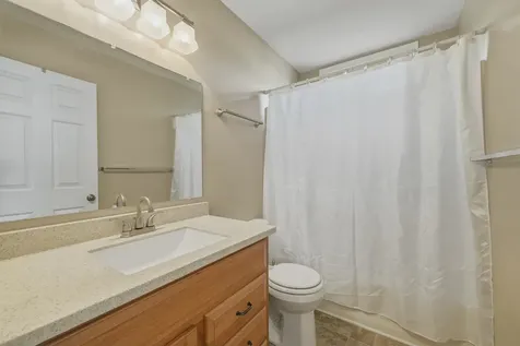 515 Hollingsworth Road Woodstock VA 22664
