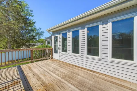 515 Hollingsworth Road Woodstock VA 22664