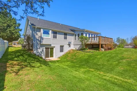 515 Hollingsworth Road Woodstock VA 22664