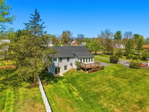 515 Hollingsworth Road Woodstock VA 22664