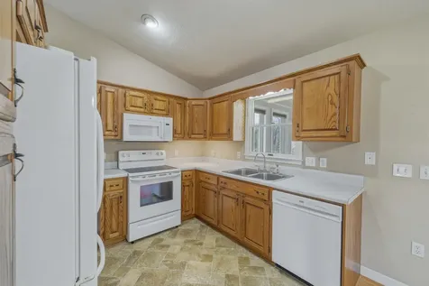 515 Hollingsworth Road Woodstock VA 22664