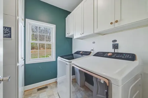 257 Hunter Road Maurertown VA 22644
