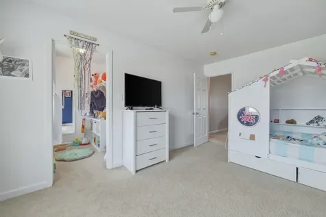 257 Hunter Road Maurertown VA 22644