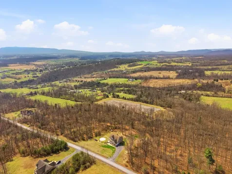257 Hunter Road Maurertown VA 22644