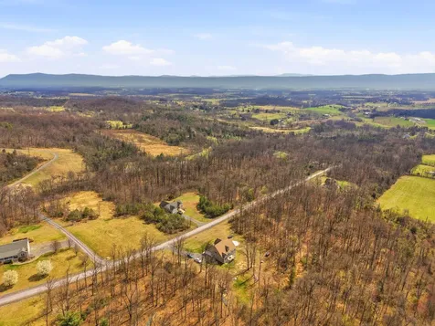 257 Hunter Road Maurertown VA 22644