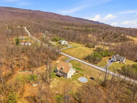 257 Hunter Road Maurertown VA 22644