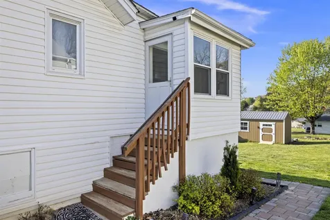 337 Mary Gray Lane Staunton VA 24401