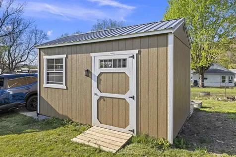 337 Mary Gray Lane Staunton VA 24401