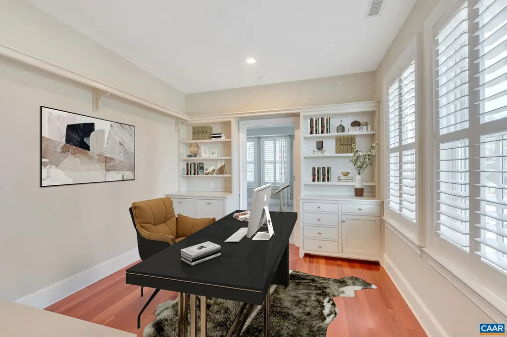 210 10th Street NE Charlottesville VA 22902