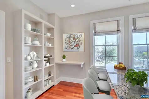 210 10th Street NE Charlottesville VA 22902
