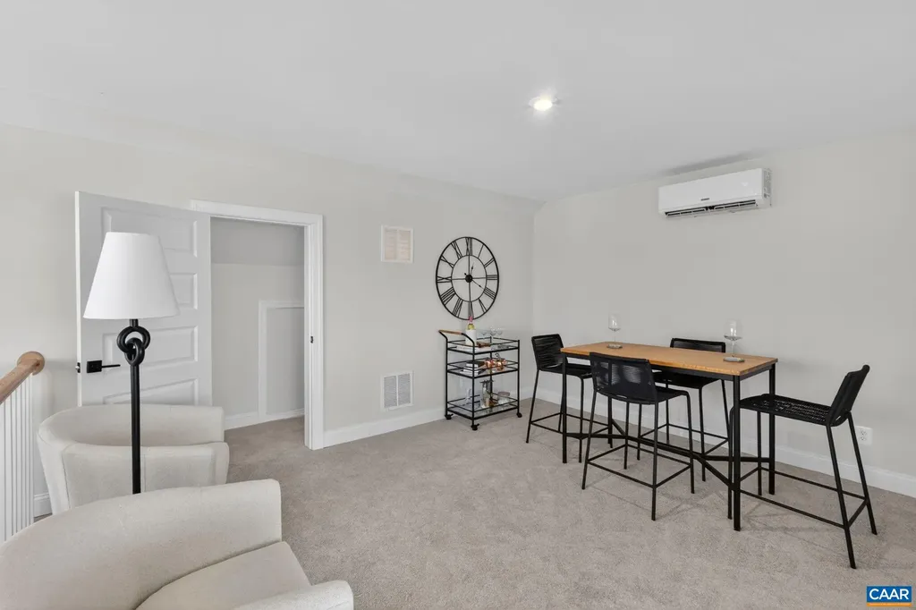 26 Talen Lane Charlottesville VA 22911