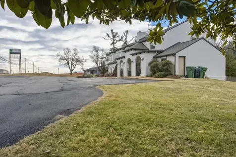 2704 Spotswood Trail Rockingham VA 22801