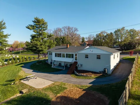 110 Oakwood Drive Bridgewater VA 22812