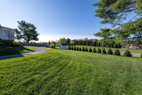 110 Oakwood Drive Bridgewater VA 22812