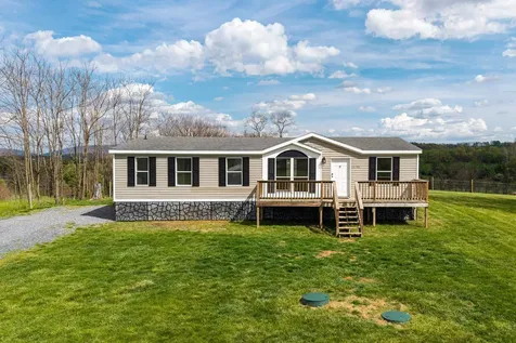14196 American Legion Drive Broadway VA 22815