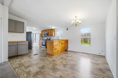 14196 American Legion Drive Broadway VA 22815