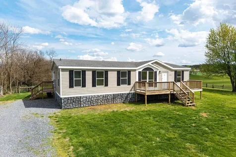 14196 American Legion Drive Broadway VA 22815
