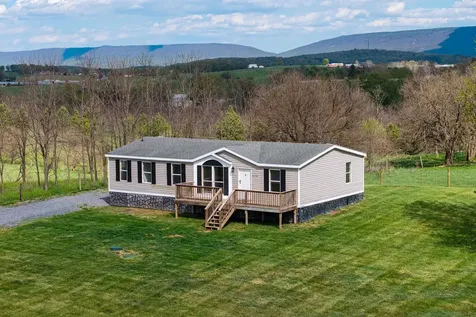14196 American Legion Drive Broadway VA 22815