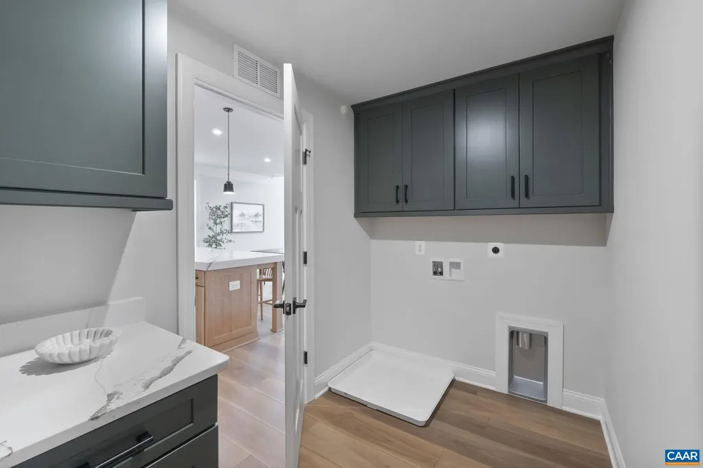 19 Farrow Cove Charlottesville VA 22901