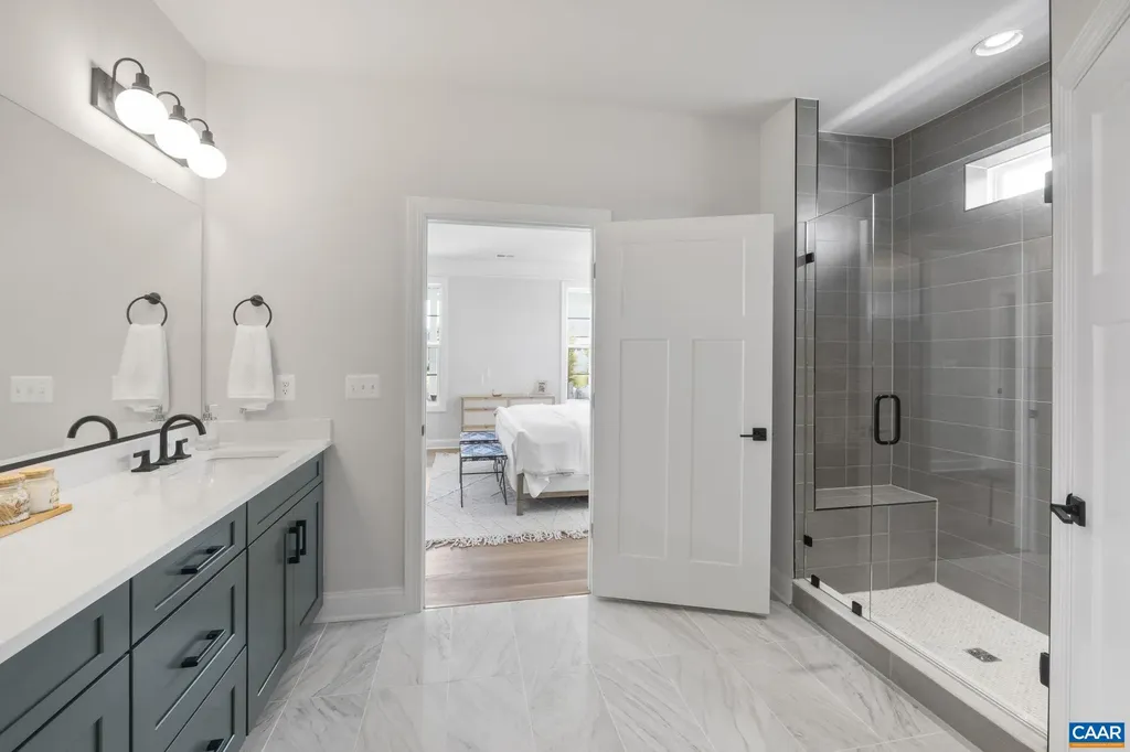 19 Farrow Cove Charlottesville VA 22901