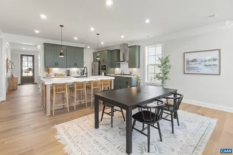 19 Farrow Cove Charlottesville VA 22901