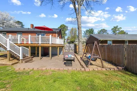 918 Washington Avenue Waynesboro VA 22980