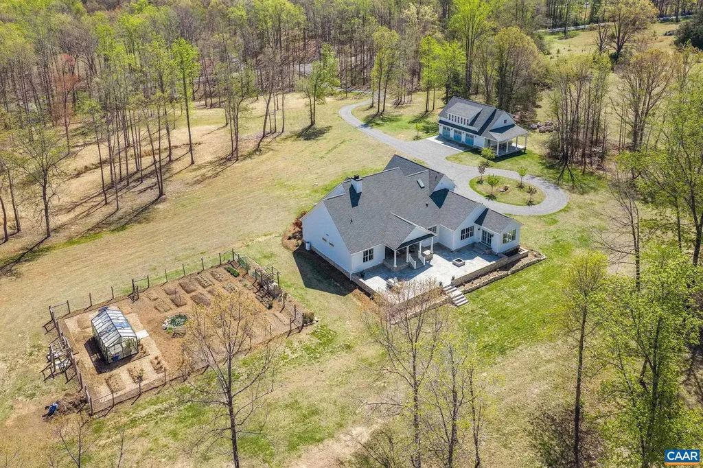 4764 Advance Mills Road Earlysville VA 22936