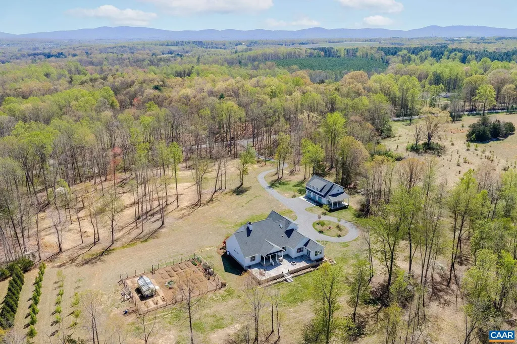 4764 Advance Mills Road Earlysville VA 22936