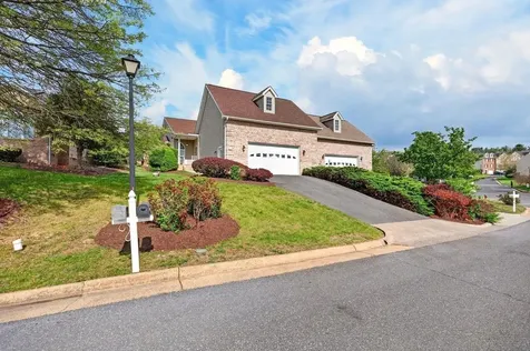 2102 Lake Terrace Drive Harrisonburg VA 22802