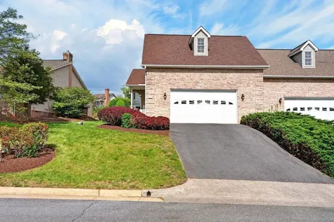 2102 Lake Terrace Drive Harrisonburg VA 22802