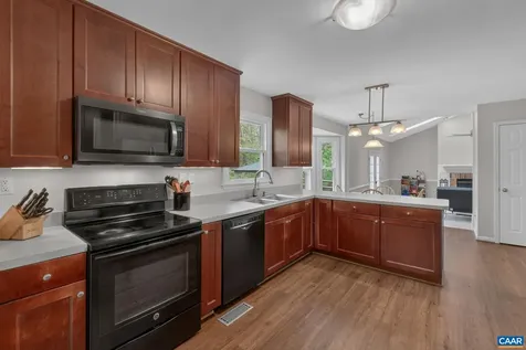1824 Amberfield Drive Charlottesville VA 22911