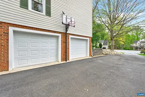 1824 Amberfield Drive Charlottesville VA 22911