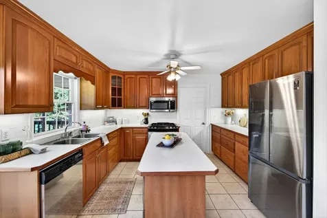 3029 Brookstone Drive Rockingham VA 22801