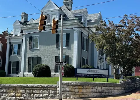 2403 Park Hill Road Staunton VA 24401