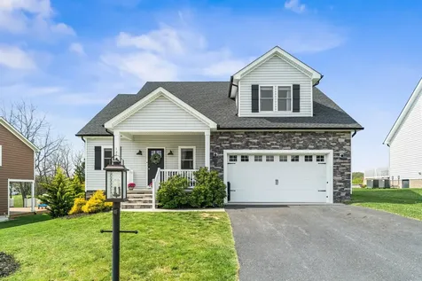 137 Tomasville Drive Waynesboro VA 22980