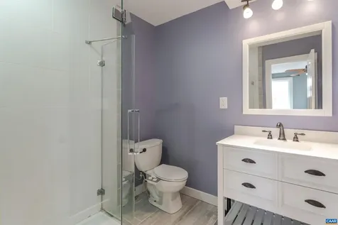 424 Oak Avenue Waynesboro VA 22980