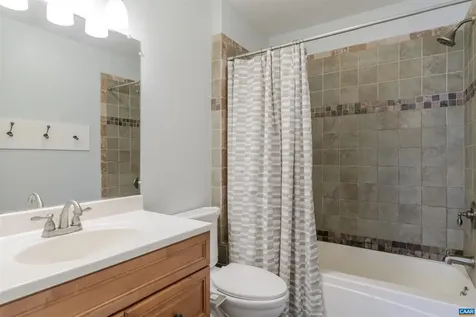 424 Oak Avenue Waynesboro VA 22980
