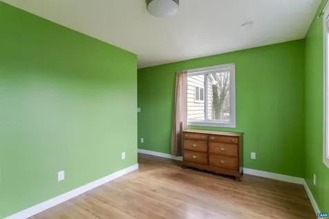 424 Oak Avenue Waynesboro VA 22980