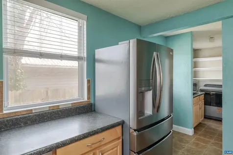 424 Oak Avenue Waynesboro VA 22980