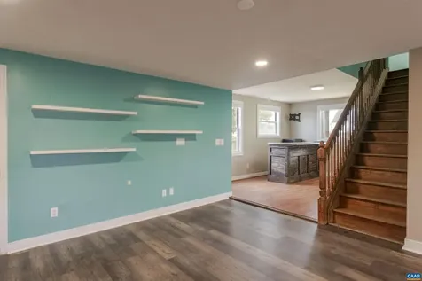 424 Oak Avenue Waynesboro VA 22980
