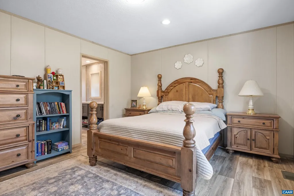 235 Shores Road Palmyra VA 22963